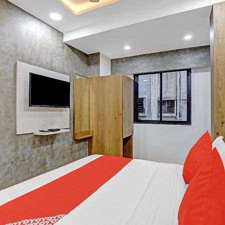 Hotel O R S Palace Ahmedabad Exterior photo